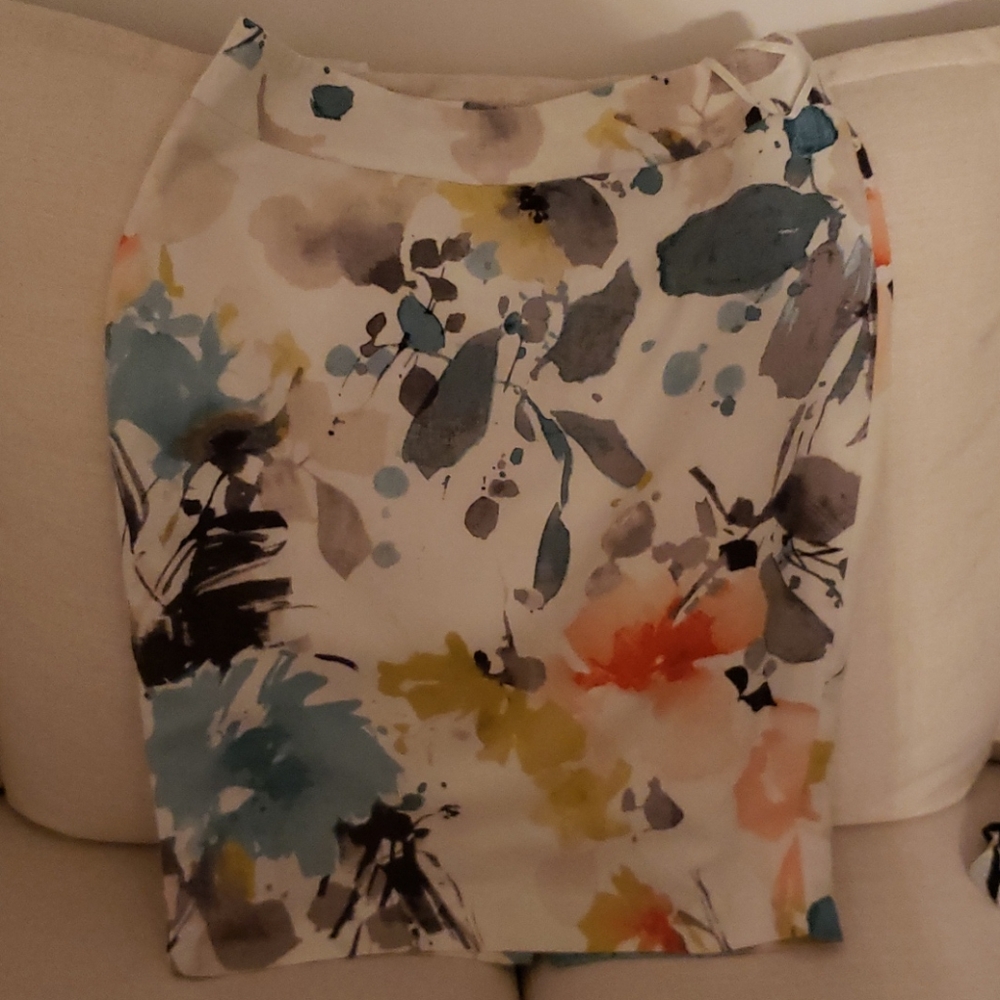 Elegant Pencil Skirt